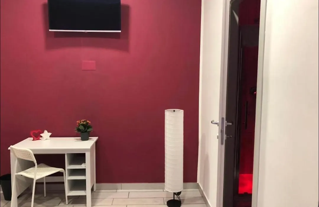 B&B Rial-1